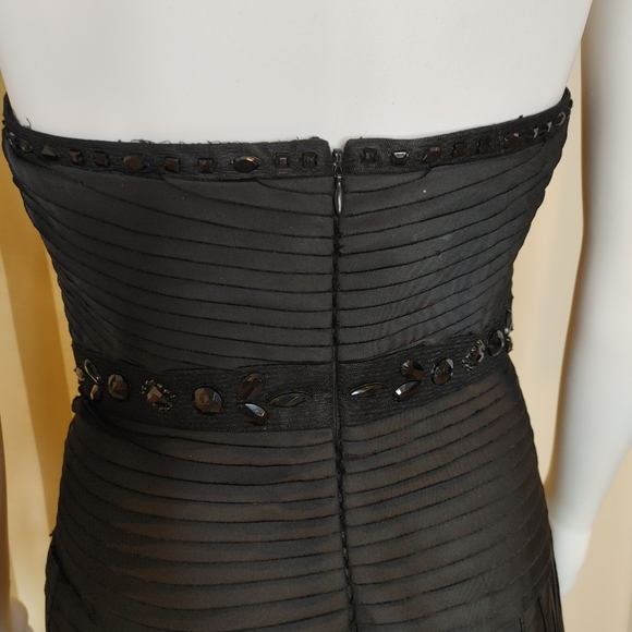 BCBGMAXAZRIA STRAPLESS BEADED FEATHER-HEM DRESS, BLACK 4 - Picture 8 of 13